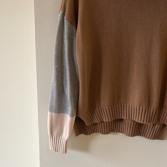 Turtleneck - Picture 2 of 3